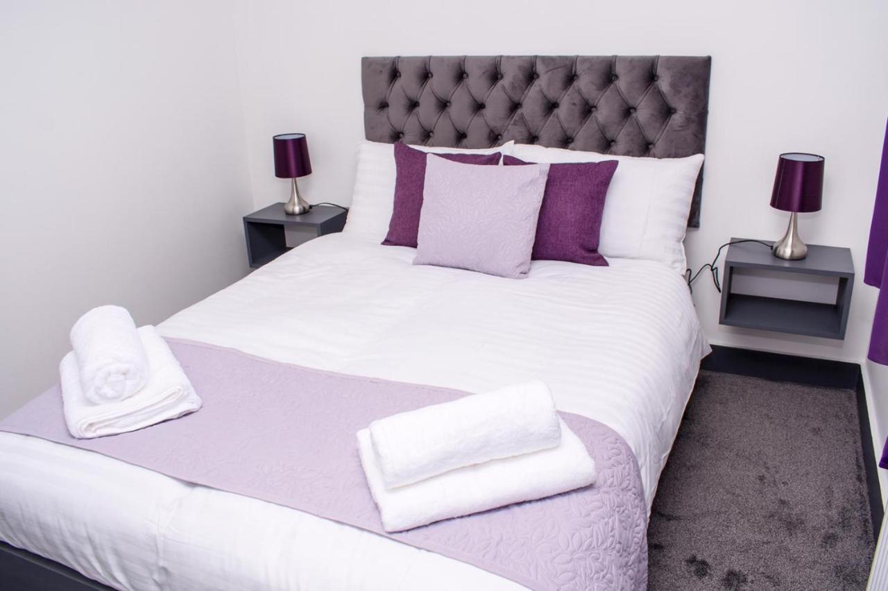 Homestay In Birmingham Sleeps 8 - Free Parking & Wifi Exterior foto